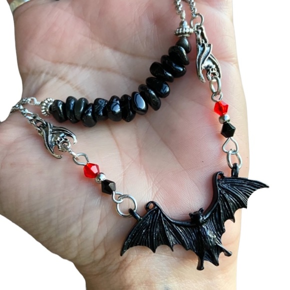 Bat choker necklace . Double layer onyx chips & bats charms . Handmade goth boho - Picture 3 of 16